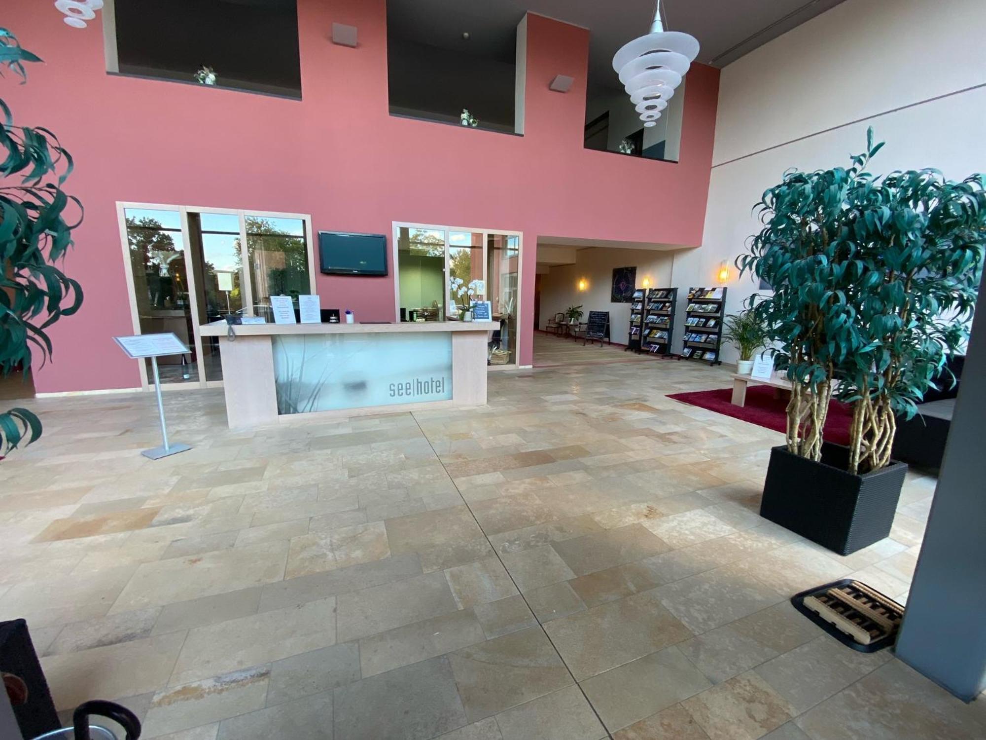 Seehotel Kell am See Екстер'єр фото
